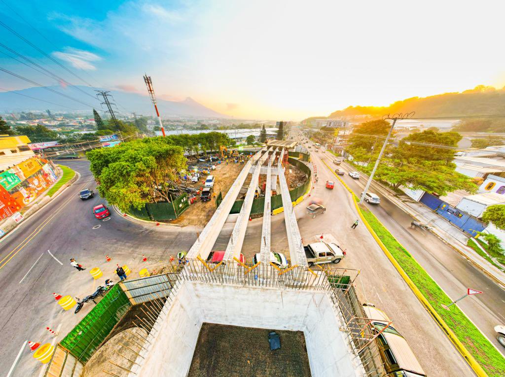 construccion-del-desnivel-del-redondel-utila-lleva-un-40-de-avance